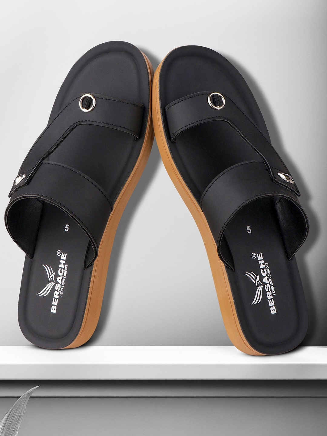 

BERSACHE Set Of 2 One Toe Flats, Black