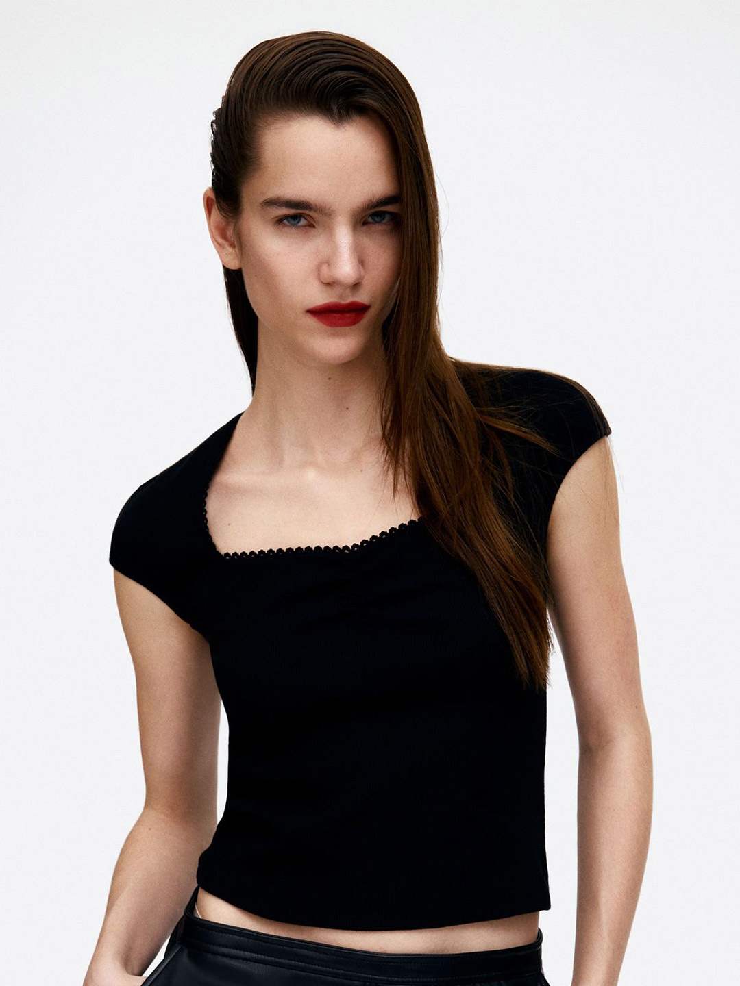 

H&M Ribbed Sweetheart-Neck Top, Black
