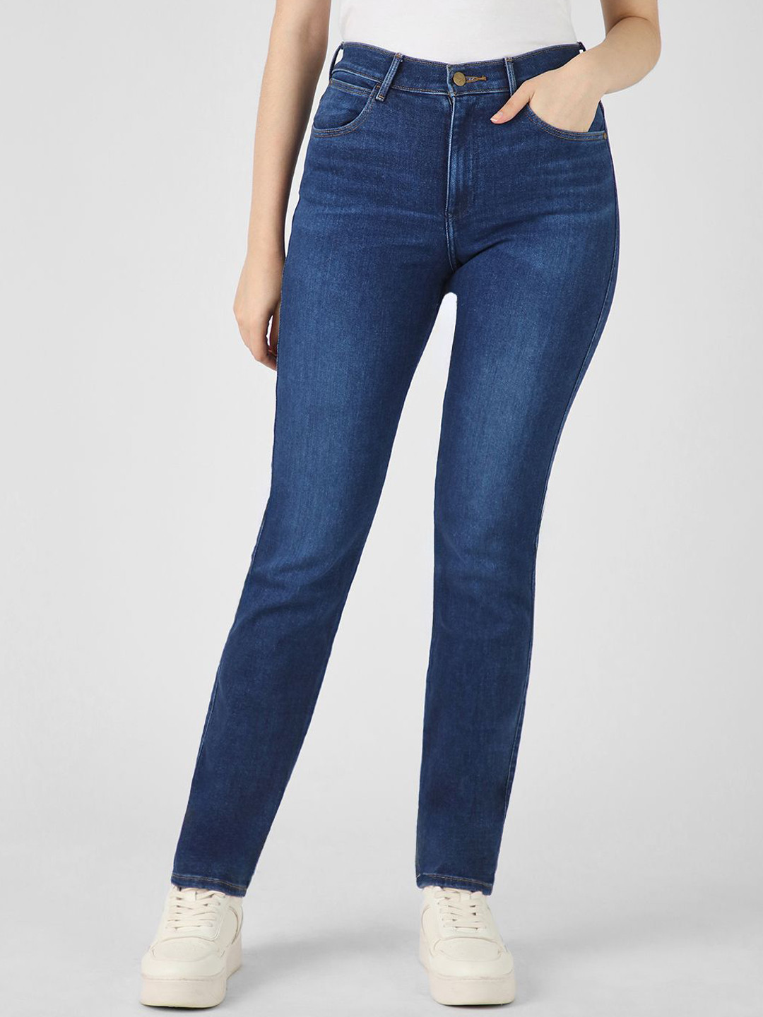 

Wrangler Women Slim Fit High-Rise Light Fade Stretchable Jeans, Blue