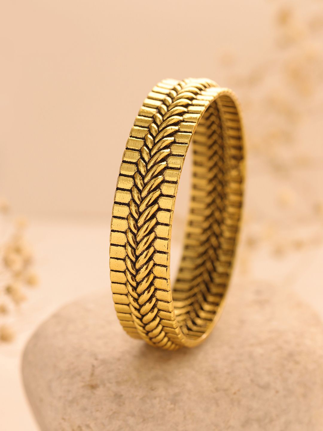 

Voylla Woven Wonder Intertwist Bangle, Gold