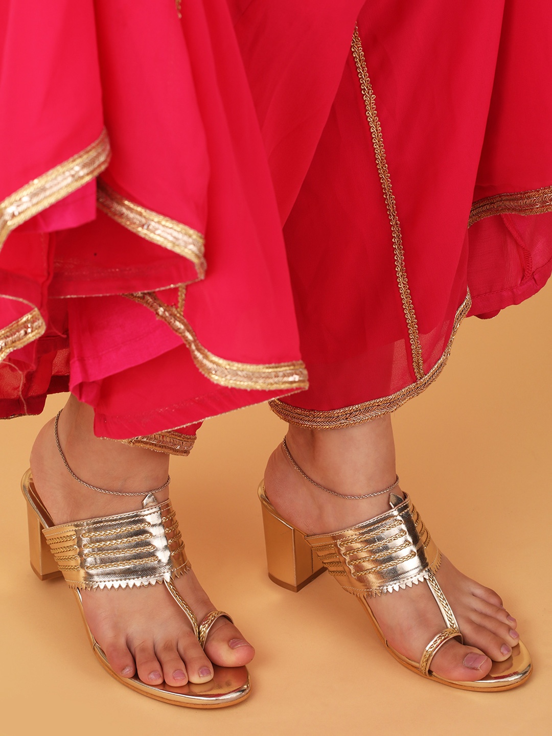 

RUXBYPAYAL Women Woven Design Block Sandals, Gold