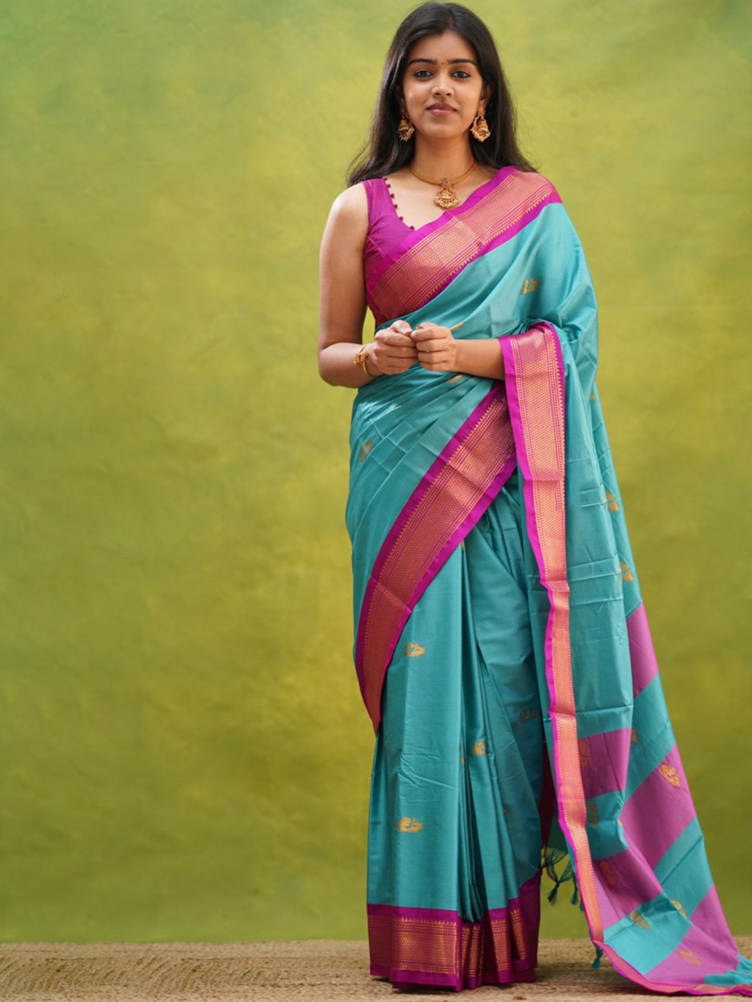 

SILKWEAR Woven Design Zari Silk Cotton Kanjeevaram Saree, Teal