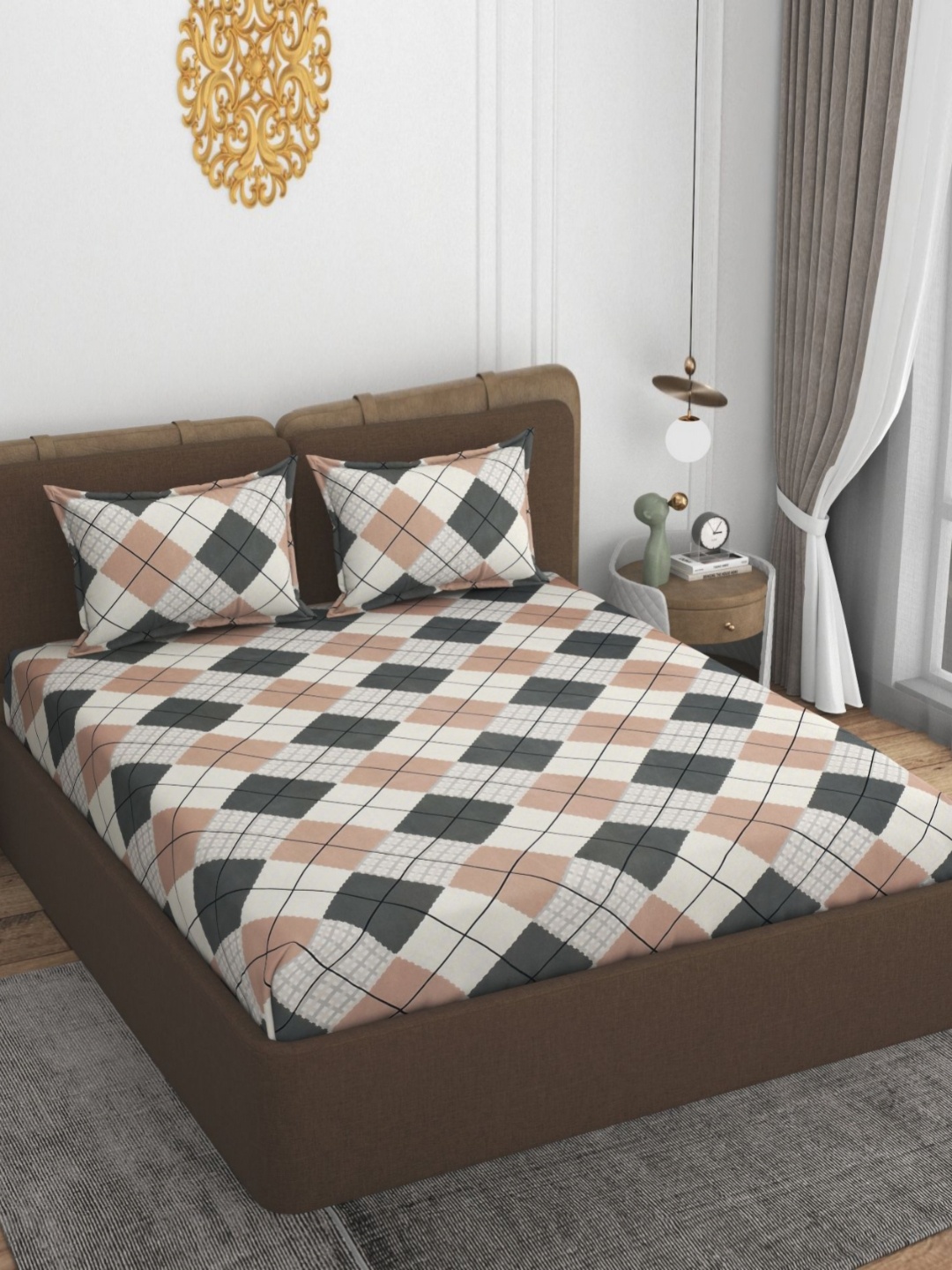 

VOMZER Brown & White Geometric Printed Cotton 210 TC Queen Bedsheet Set 1.82 m x 1.82 m