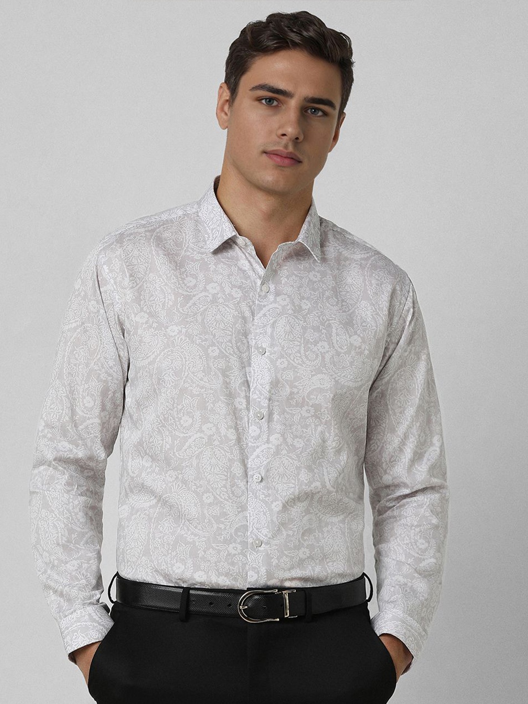 

V Dot Men Slim Fit Floral Opaque Printed Party Shirt, Grey