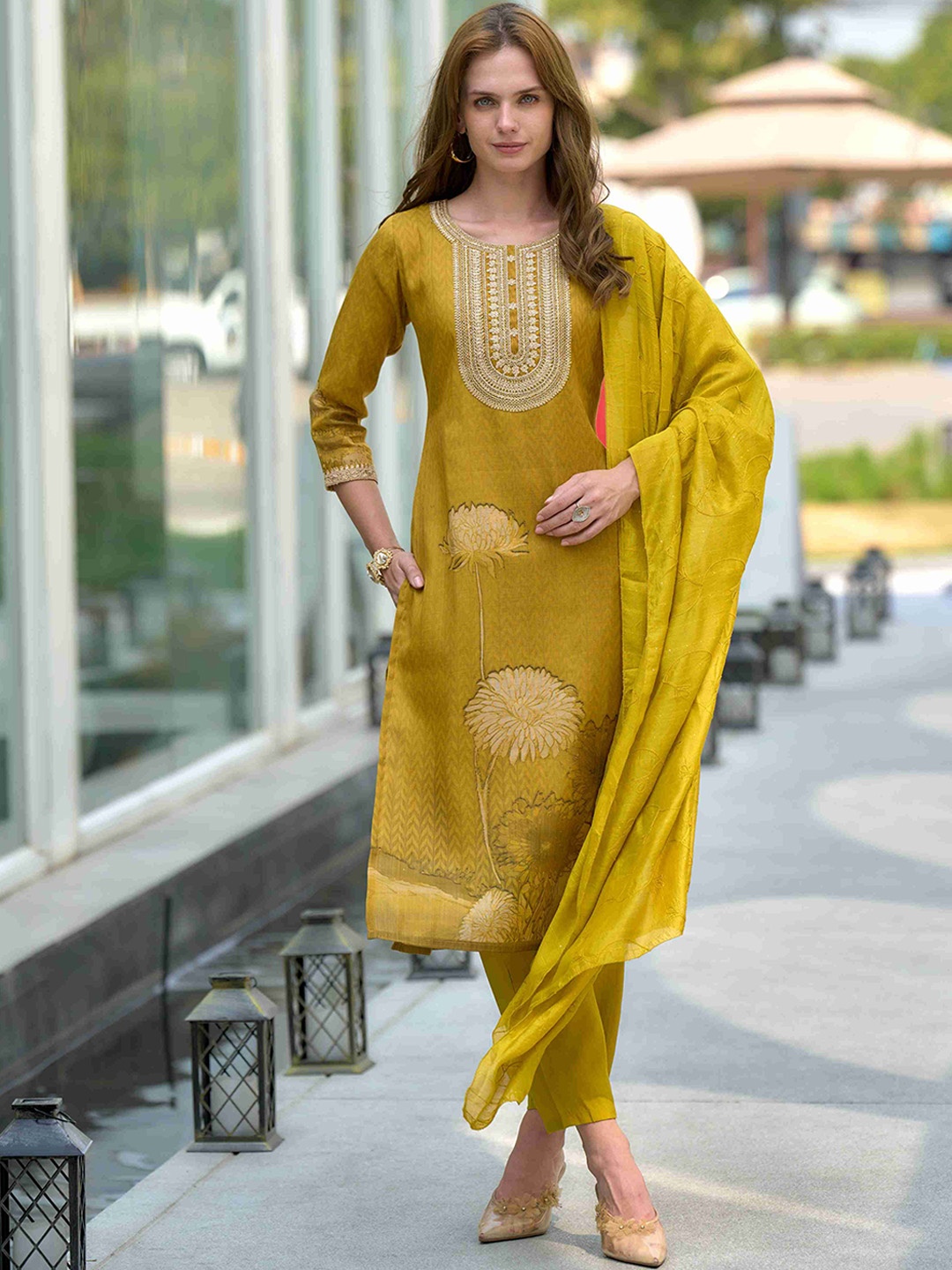 

MOJILAA Women Floral Embroidered Regular Sequinned Kurta with Trousers & With Dupatta, Mustard