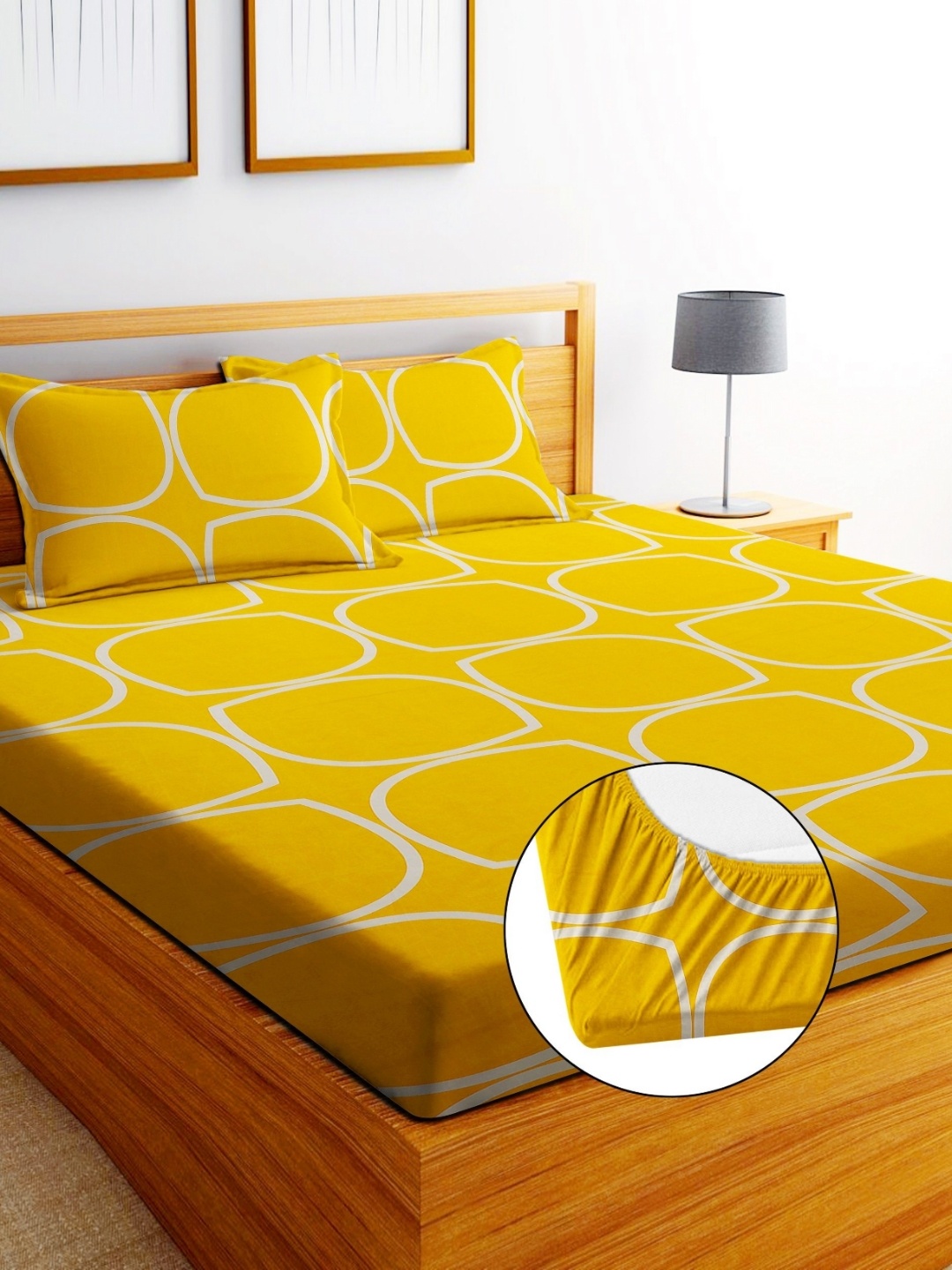 

EXFAB Yellow & White Geometric Printed 240 TC Cotton King Bedsheet Set 15.2 cm x 22.8 cm