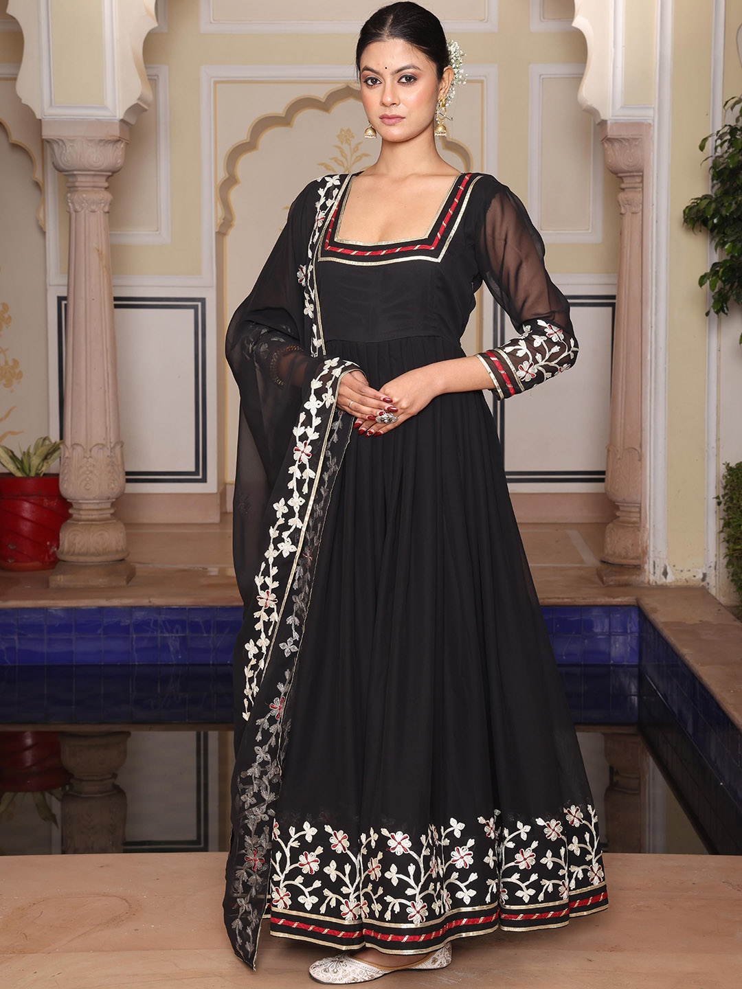 

KALINI Floral Embroidered Georgette Semi-Stitched Dress Material, Black
