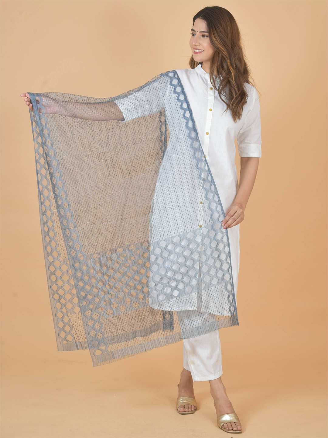 

LA FEMINAE Geometric Woven Design Dupatta, Grey