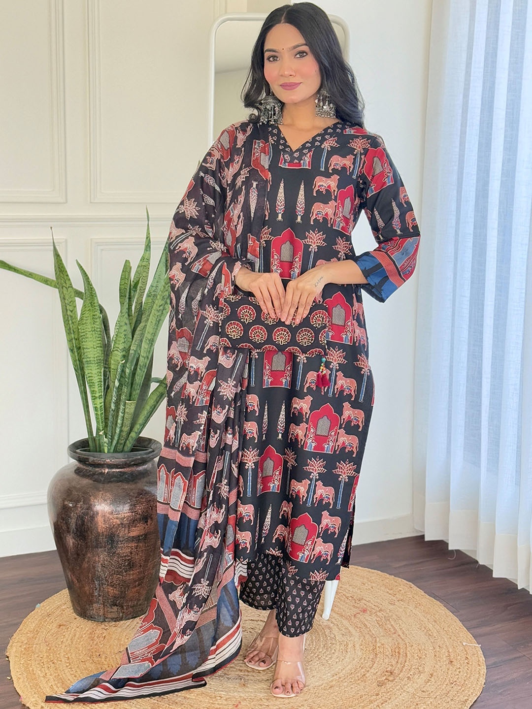 

KALINI Women Printed Regular Pure Cotton Kurta with Trousers & With Dupatta, Black