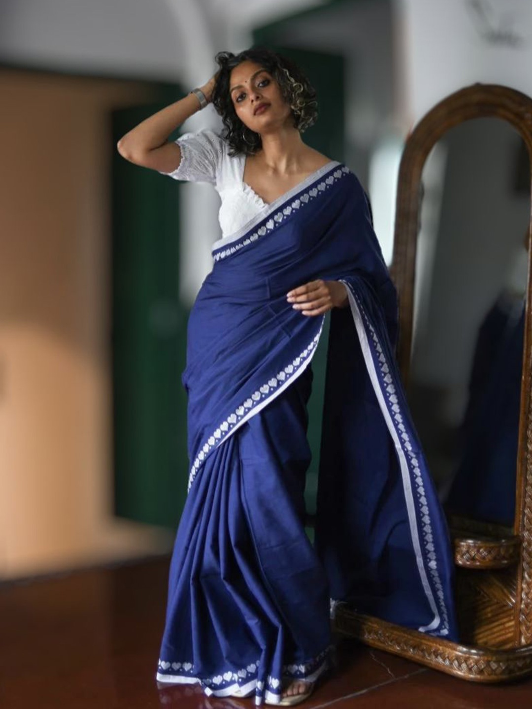 

Ruuprekha Pure Cotton Khadi Saree, Blue