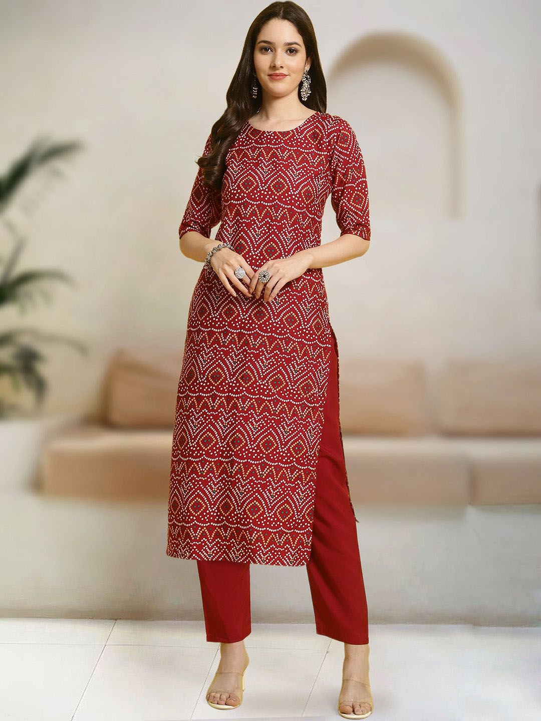 

Moda Rapido Bandhani Printed Round Neck Straight Kurta With Trousers, Maroon