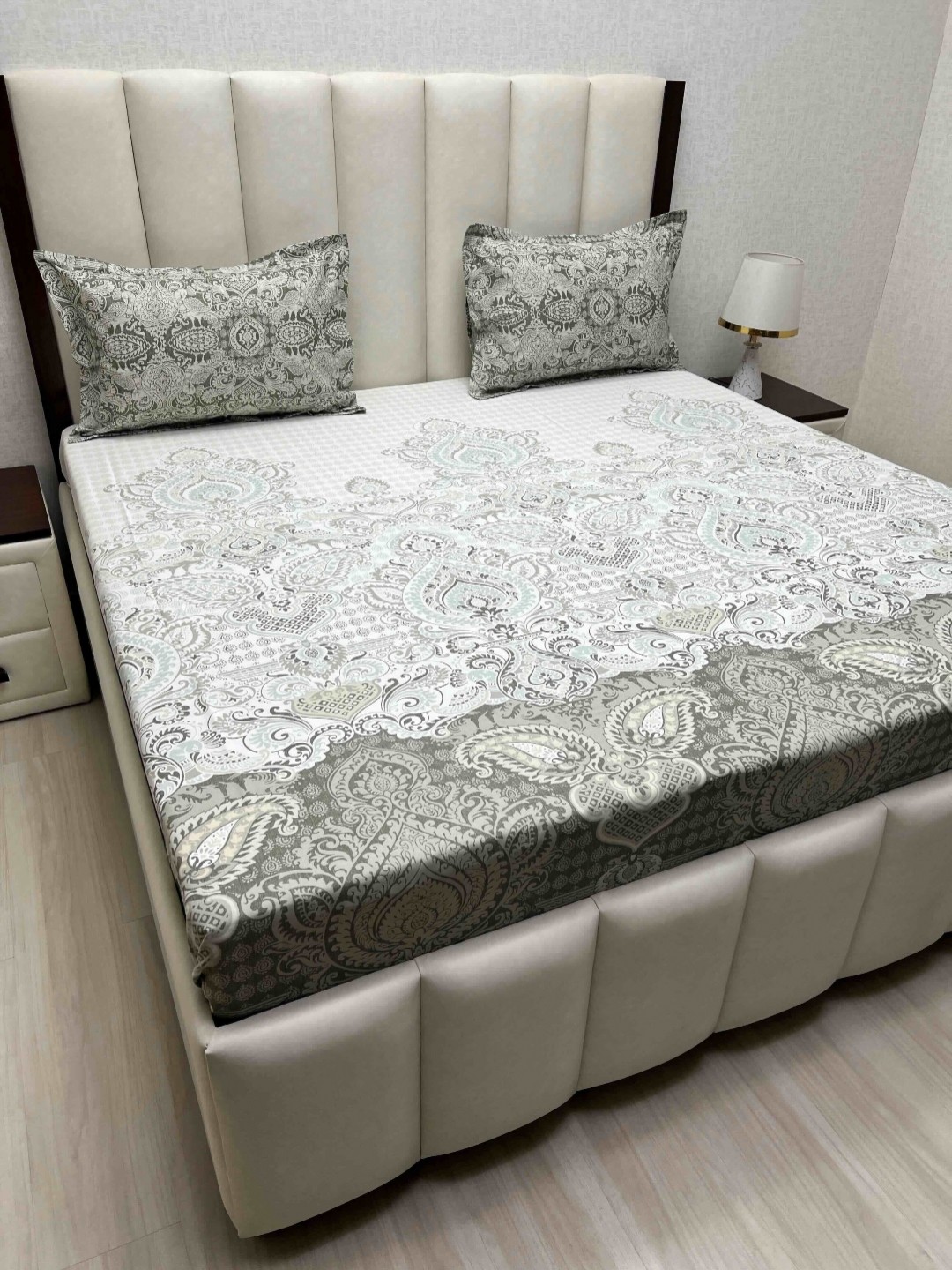 

Pure Decor White & Grey Ethnic Motifs 330 TC King Bedsheet with 2 Pillow Covers