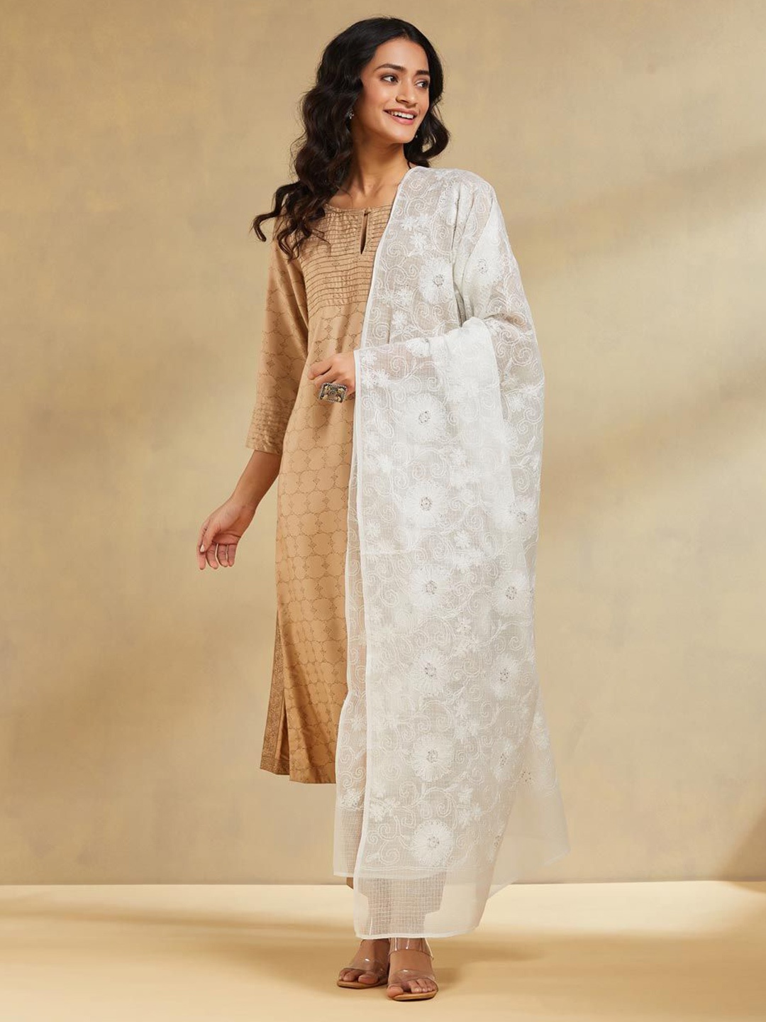 

Fabindia Floral Embroidered Cotton Silk Dupatta With Chikankari, White