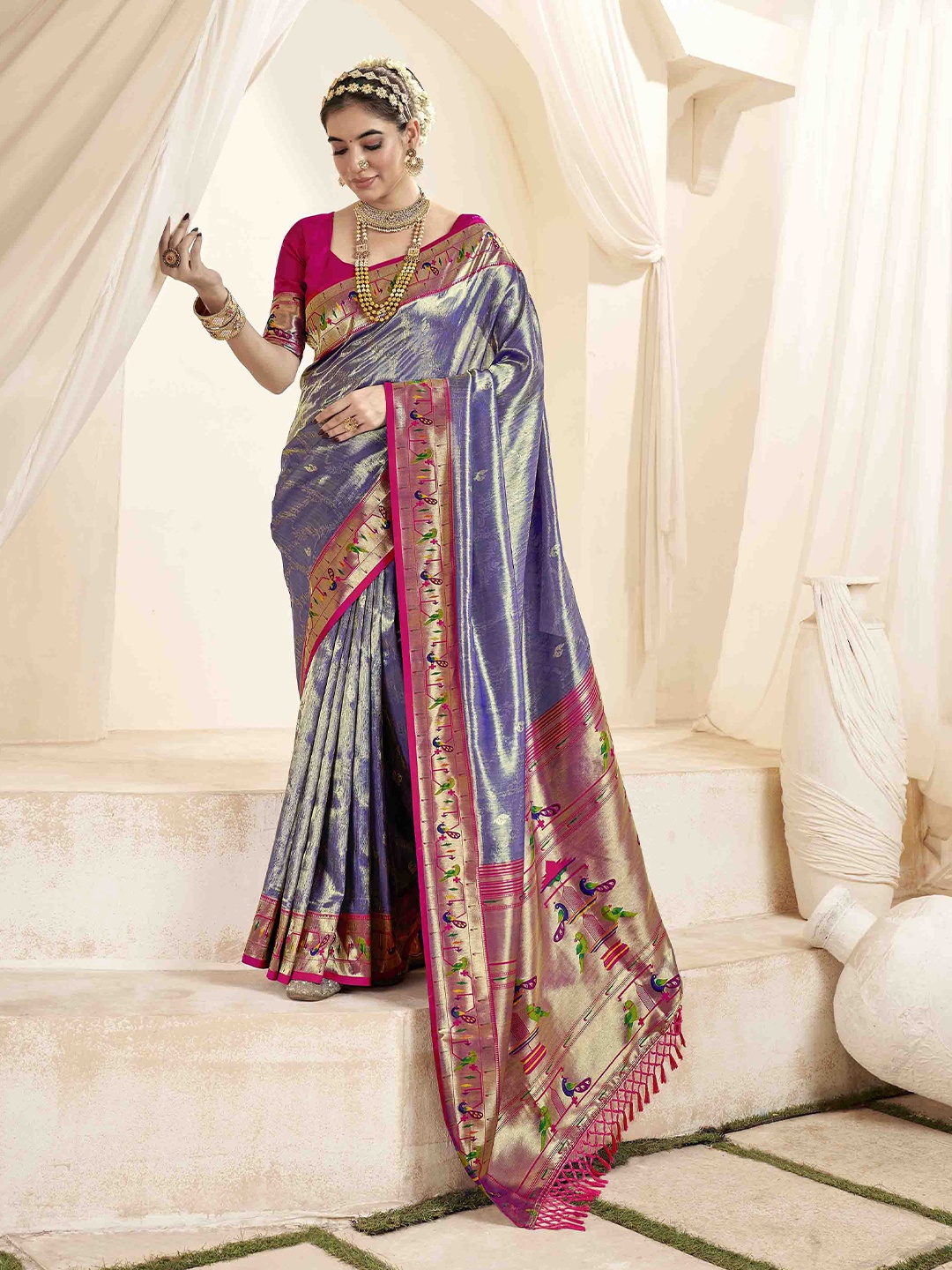 

KIMISHA Woven Design Zari Silk Blend Paithani Saree, Lavender