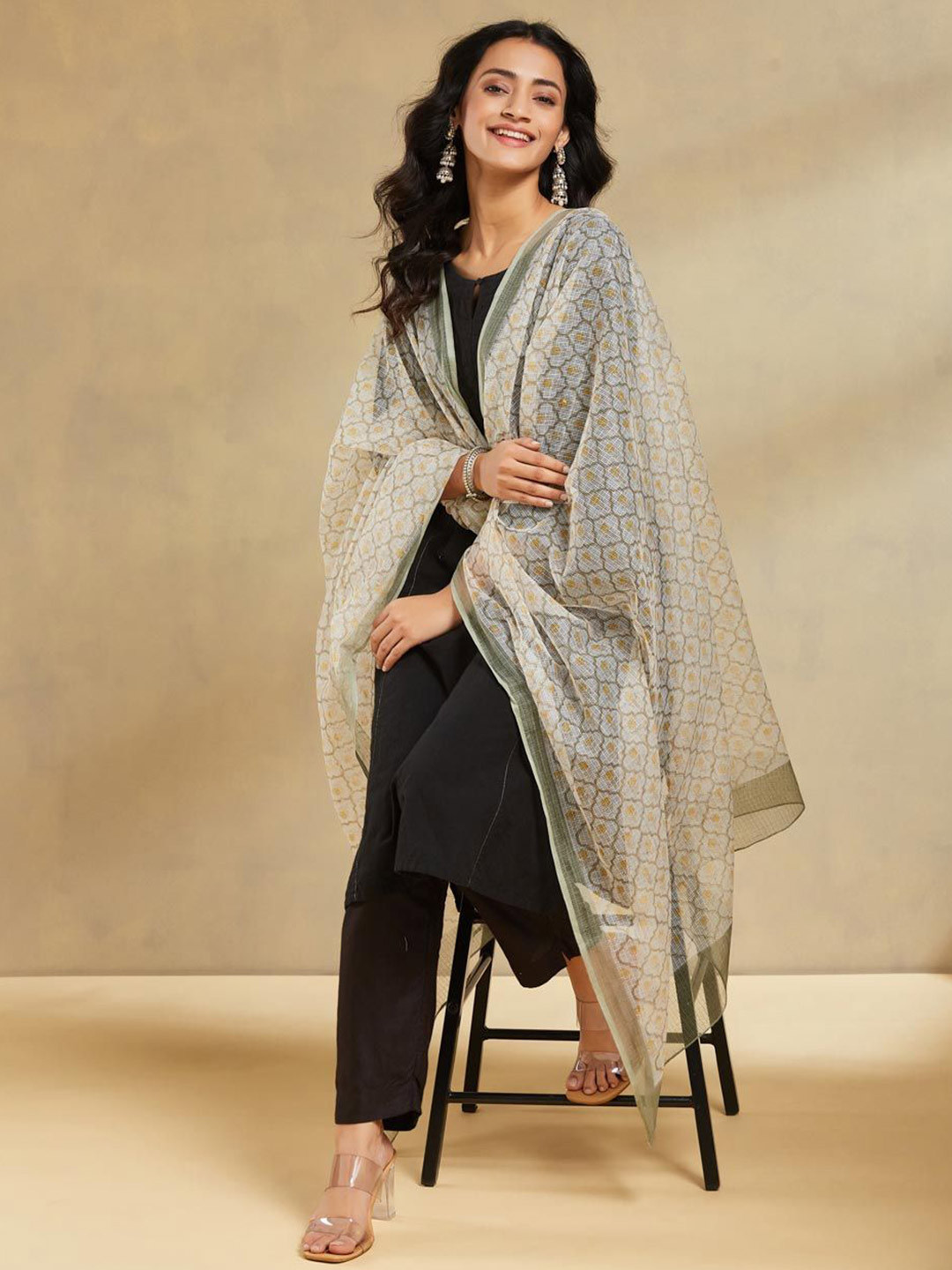 

Fabindia Floral Printed Block Print Technique Cotton Silk Dupatta, White