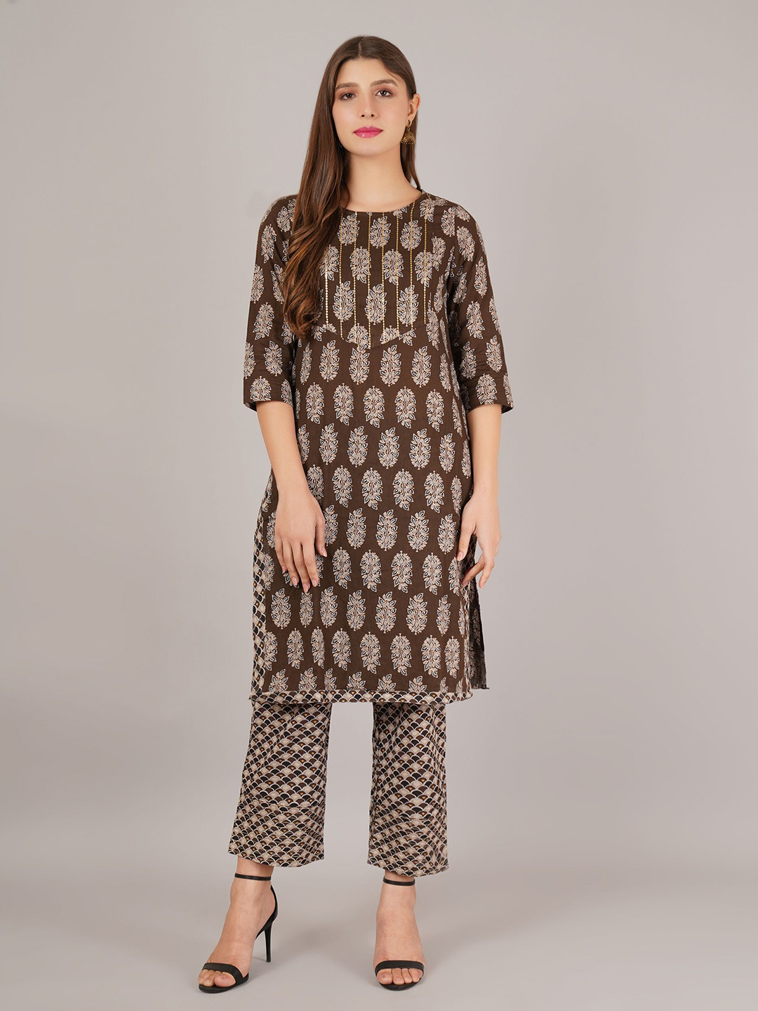 

JAITRA APPARELS Printed Pure Cotton Kurta & Trousers Set, Brown