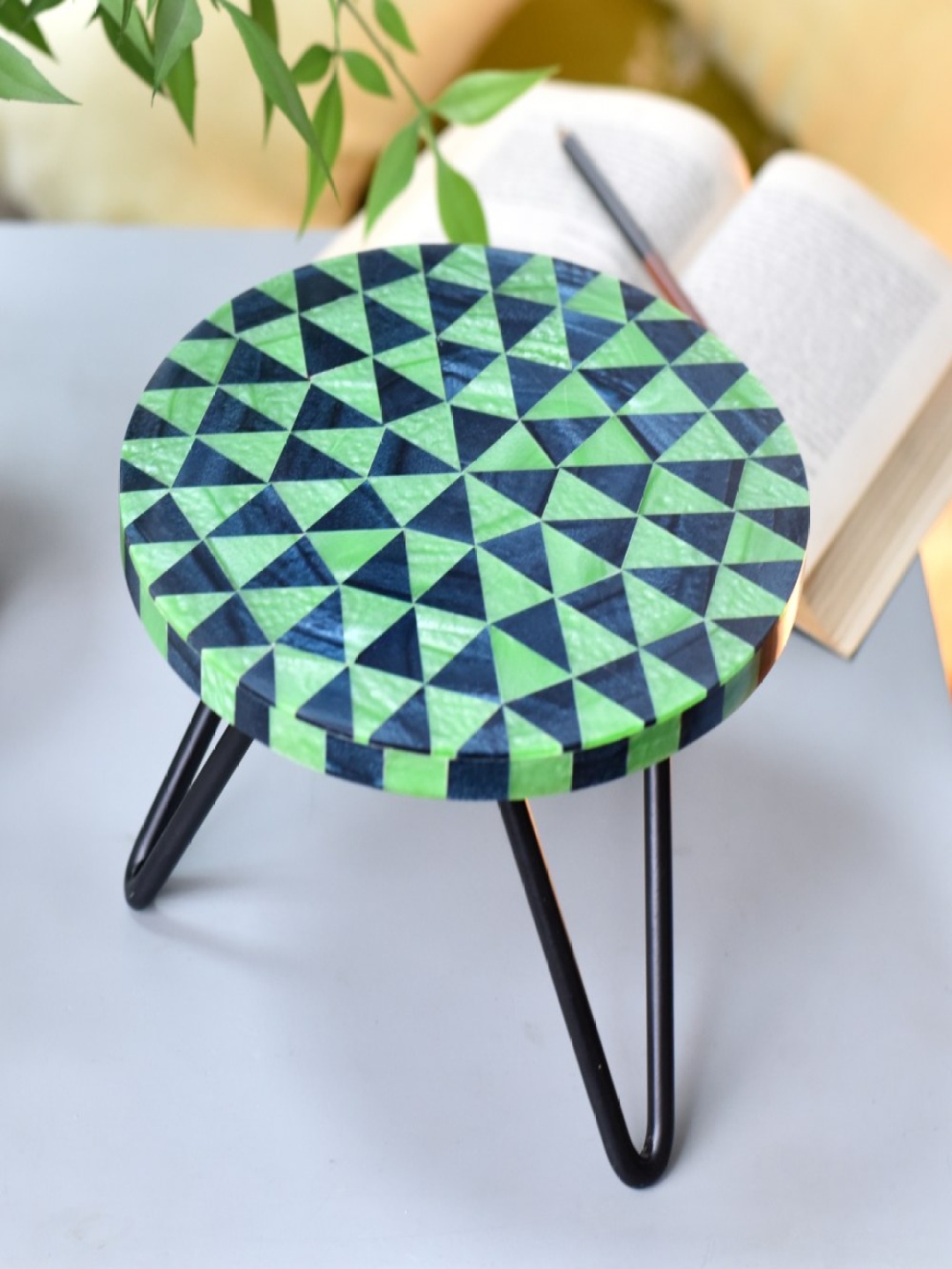 

Indianshelf Green & Blue Wooden Easy to Clean Cake Stand