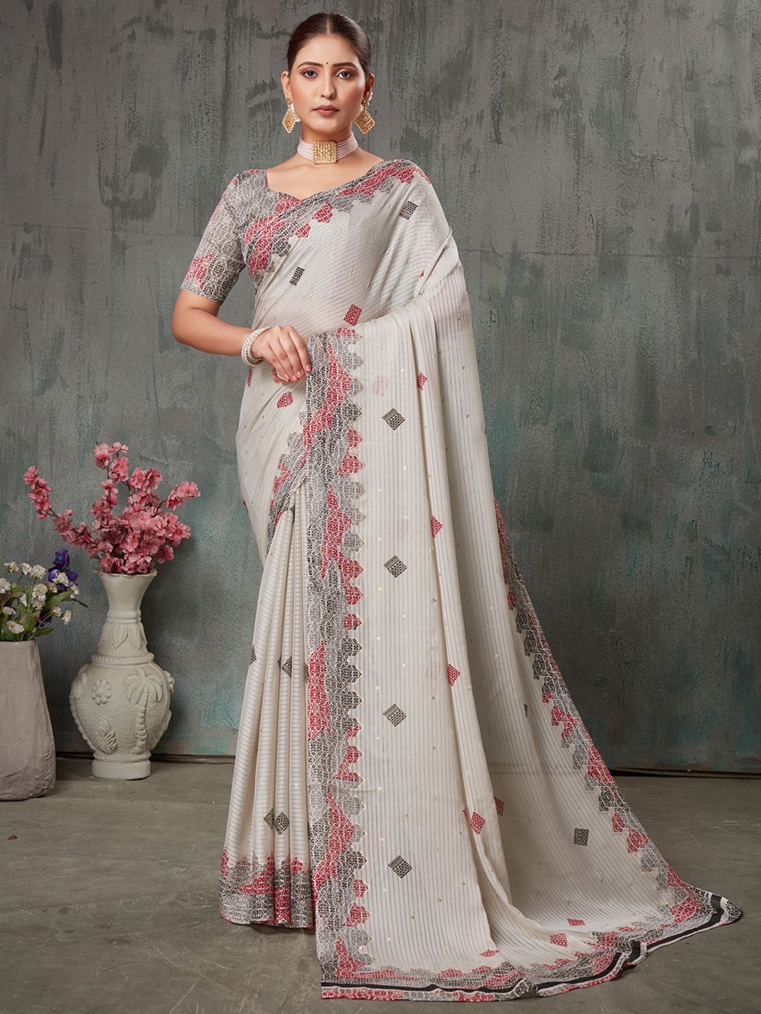 

Mitera Striped Poly Chiffon Block Print Saree, Off white