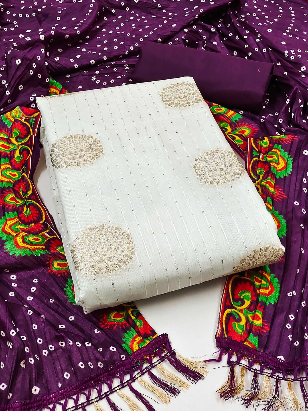 

SAINOOR Unstitched Dress Material, White