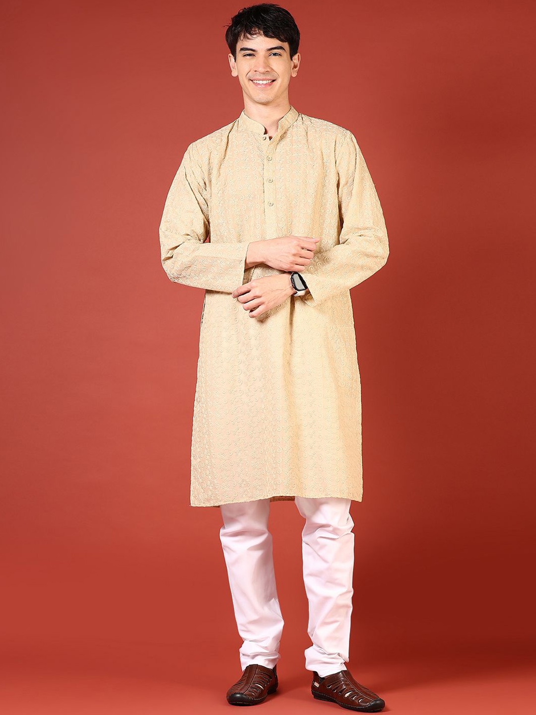 

V-Mart Men Floral Regular Thread Work Pure Cotton Kurta with Pyjamas, Beige