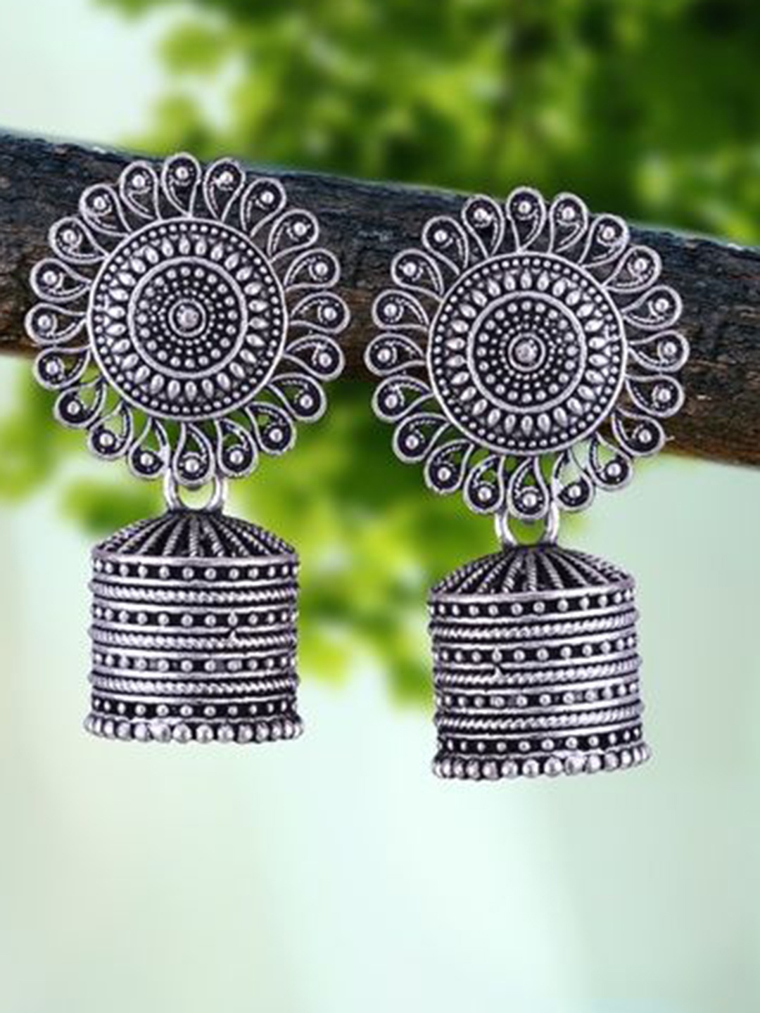 

DIVASTRI Set Of 5 Silver-Plated Artificial Beaded Dome Shaped Oxidised Jhumkas