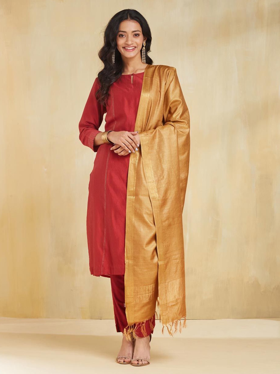 

Fabindia Woven Design Tasselled Dupatta, Copper