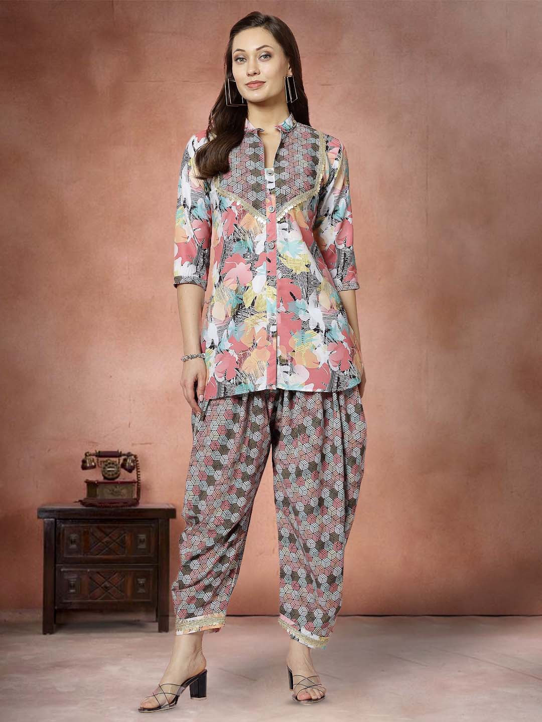 

Moda Rapido Floral Printed Mandarin Collar Neck Tunic With Dhoti Pant Co-Ords, Peach