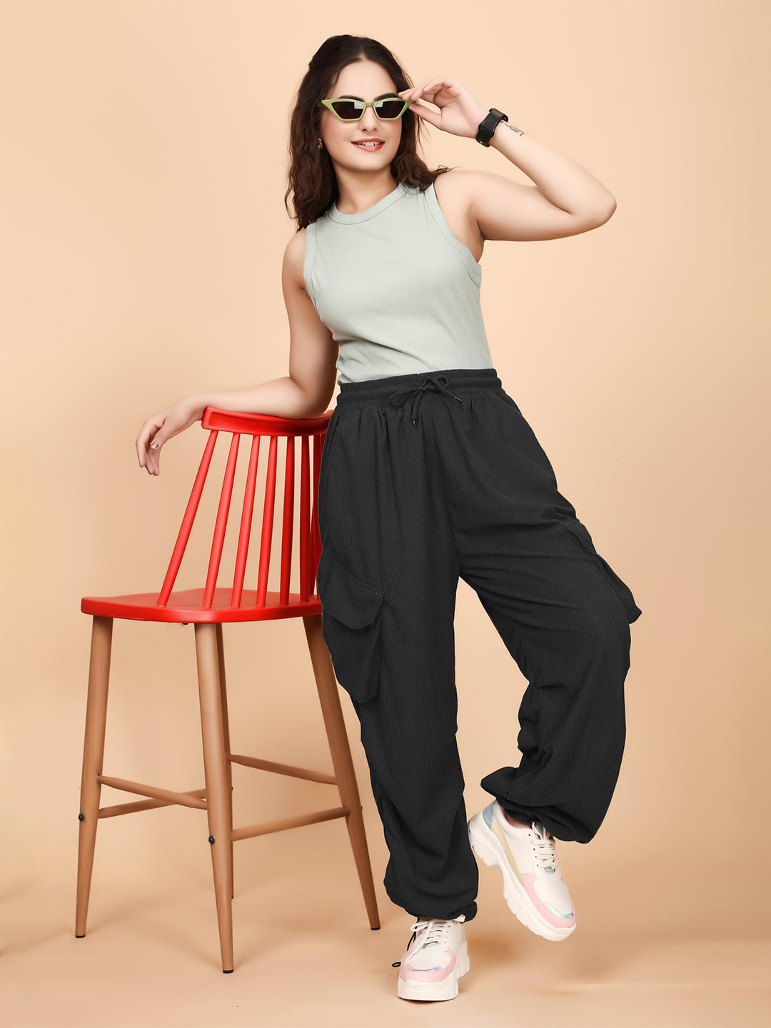 

Moda Rapido Women Relaxed Trousers, Black