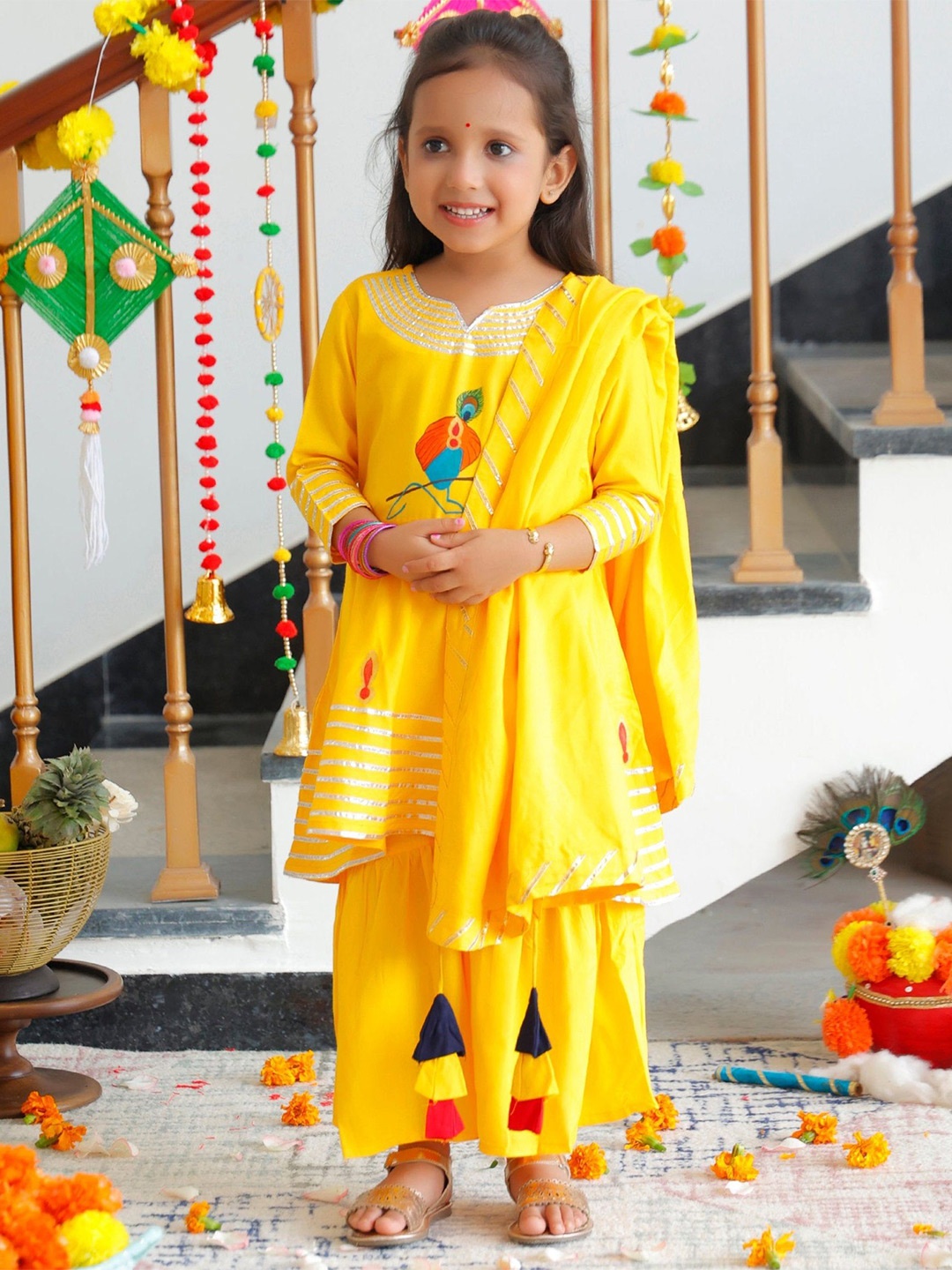 

Thread & Button Girls Printed Regular Kurta with Trousers & With Dupatta, Yellow