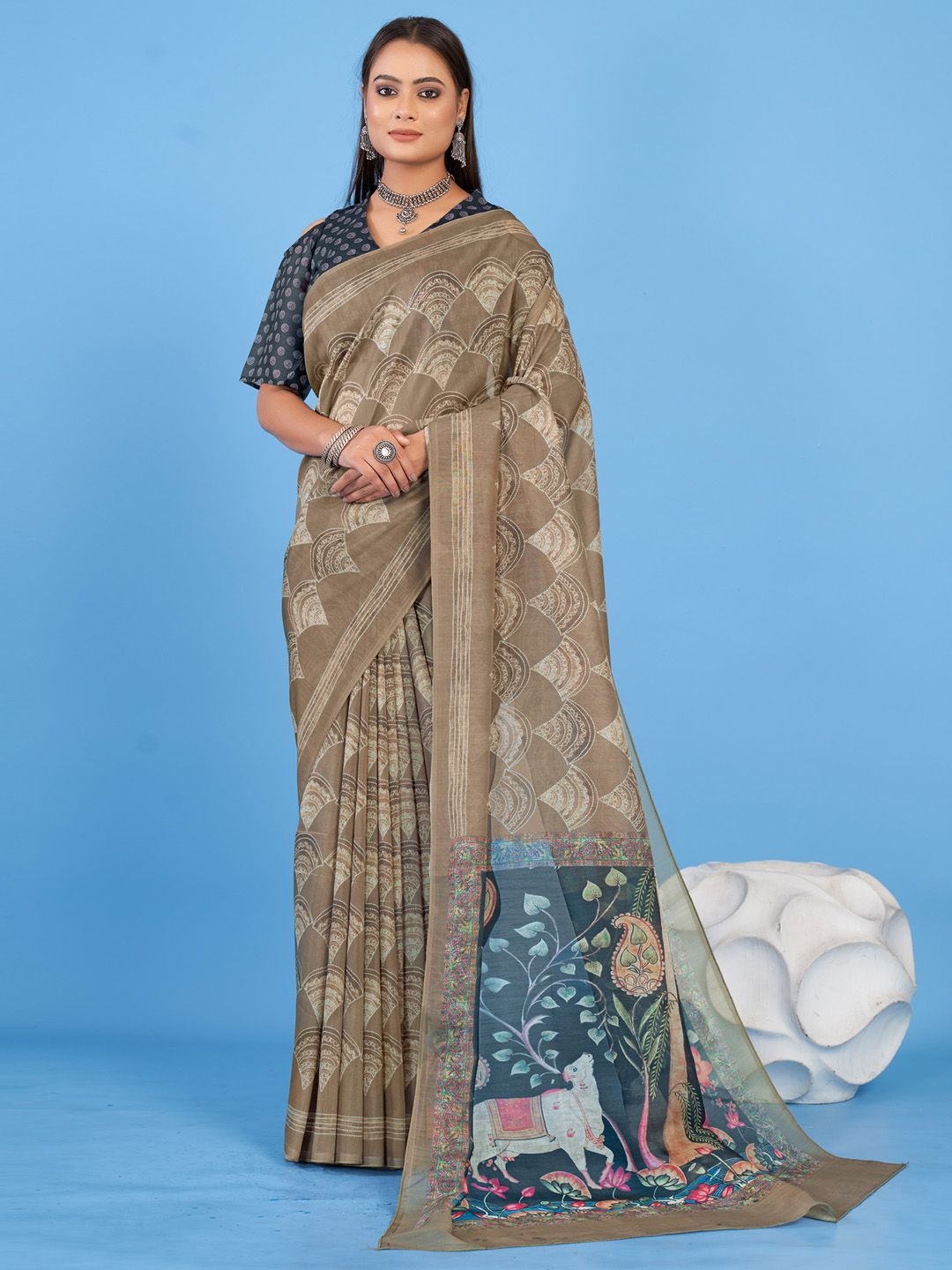 

Mitera Ethnic Motifs Linen Blend Bagh Saree, Beige