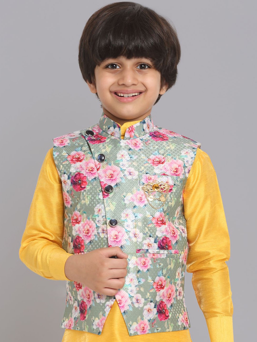 

CENSAL Boys Floral Printed Mandarin Collar Satin Waistcoat With Brooch, Green