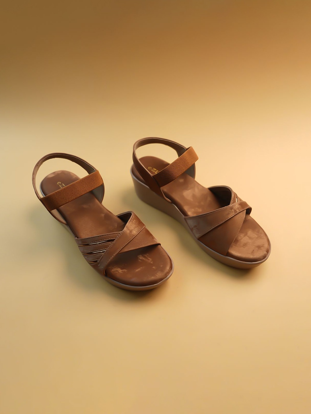 

Ozuri Party Wedge Sandals with Buckles, Brown