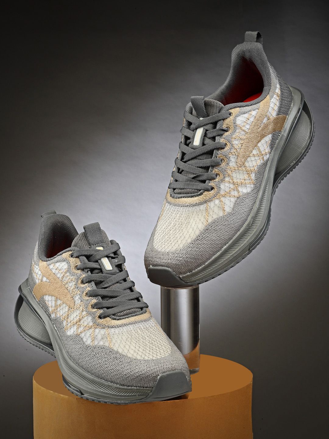 

Action Men Mesh Running Non-Marking Shoes, Grey