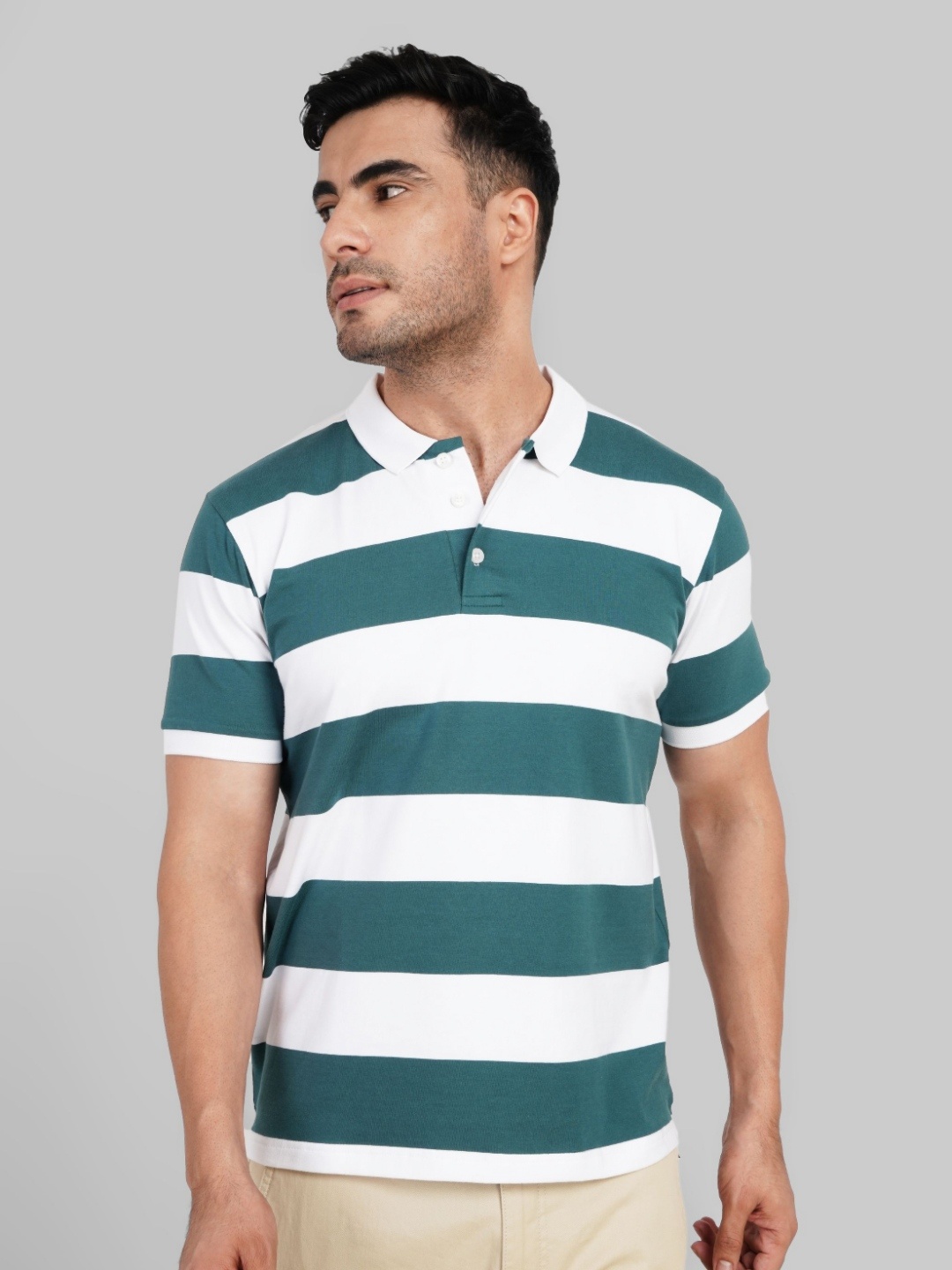 

Underrated Club Men Striped Polo Collar T-Shirt, Green