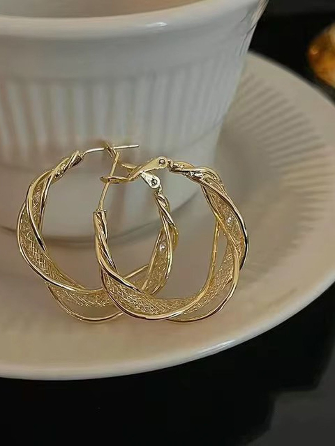 

PolluxCraft Contemporary Hoop Earrings, Gold