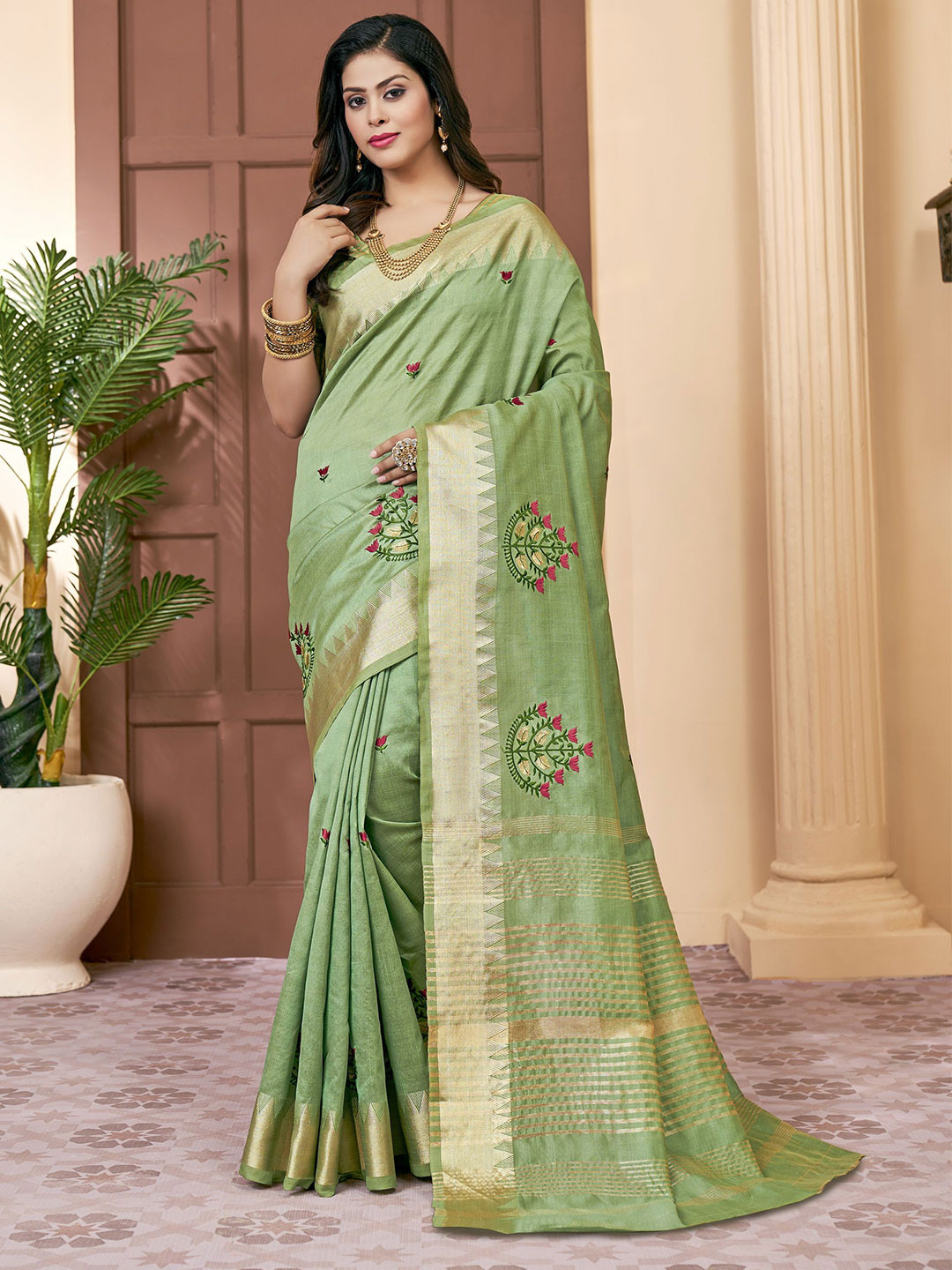 

DIVASTRI Ethnic Motifs Embroidered Silk Cotton Banarasi Saree, Green