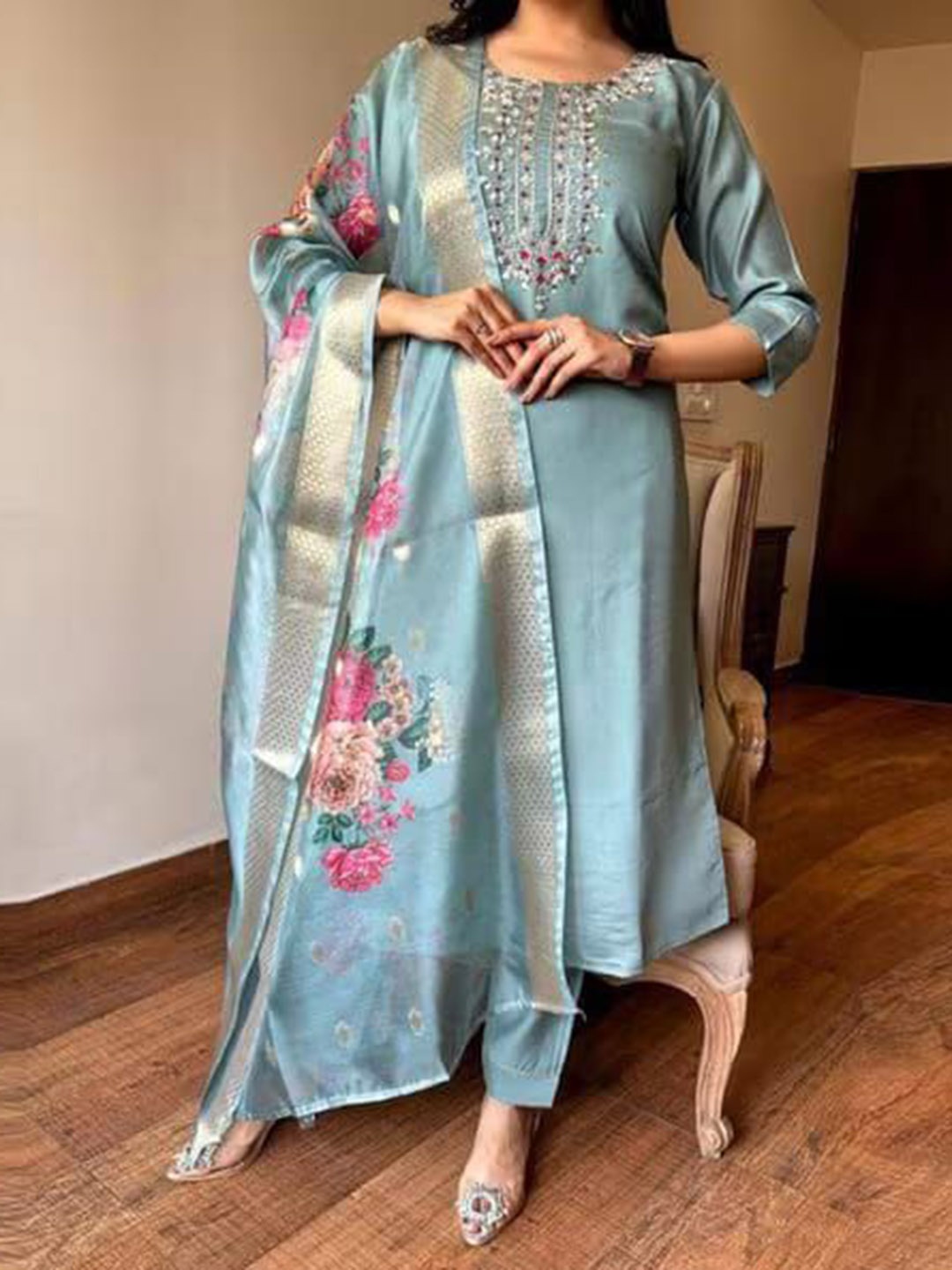 

SHISHKALA Women Embroidered Regular Kurta with Trousers & With Dupatta, Turquoise blue