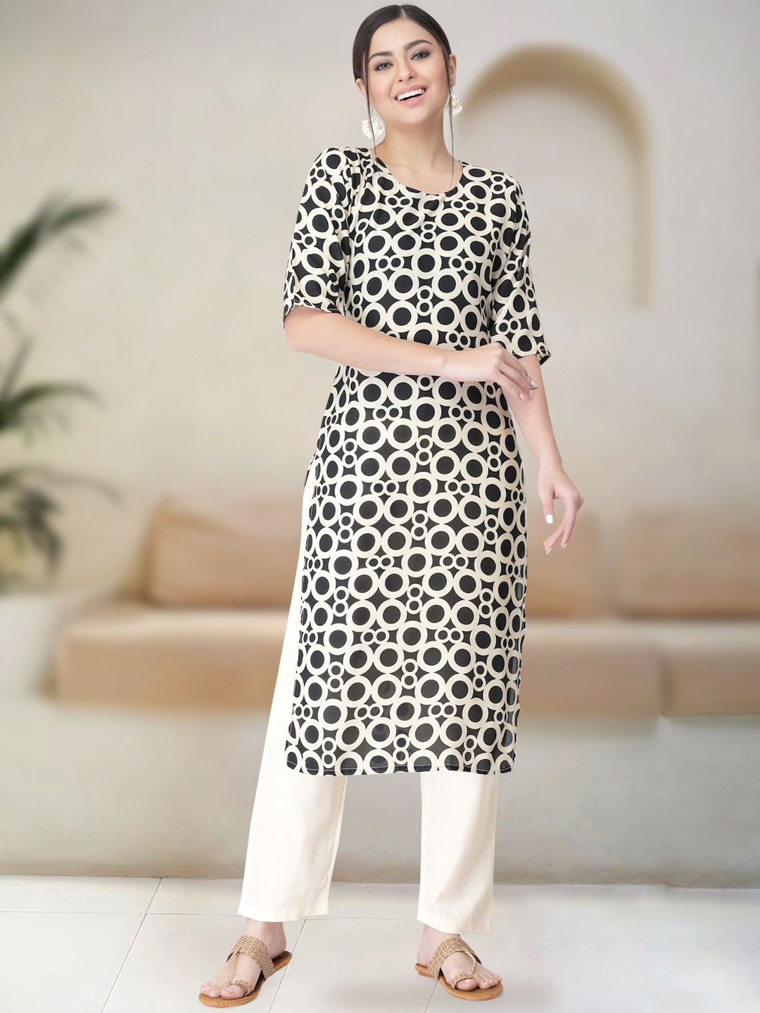 

Moda Rapido Geometric Printed Straight Kurta with Trouser, Black