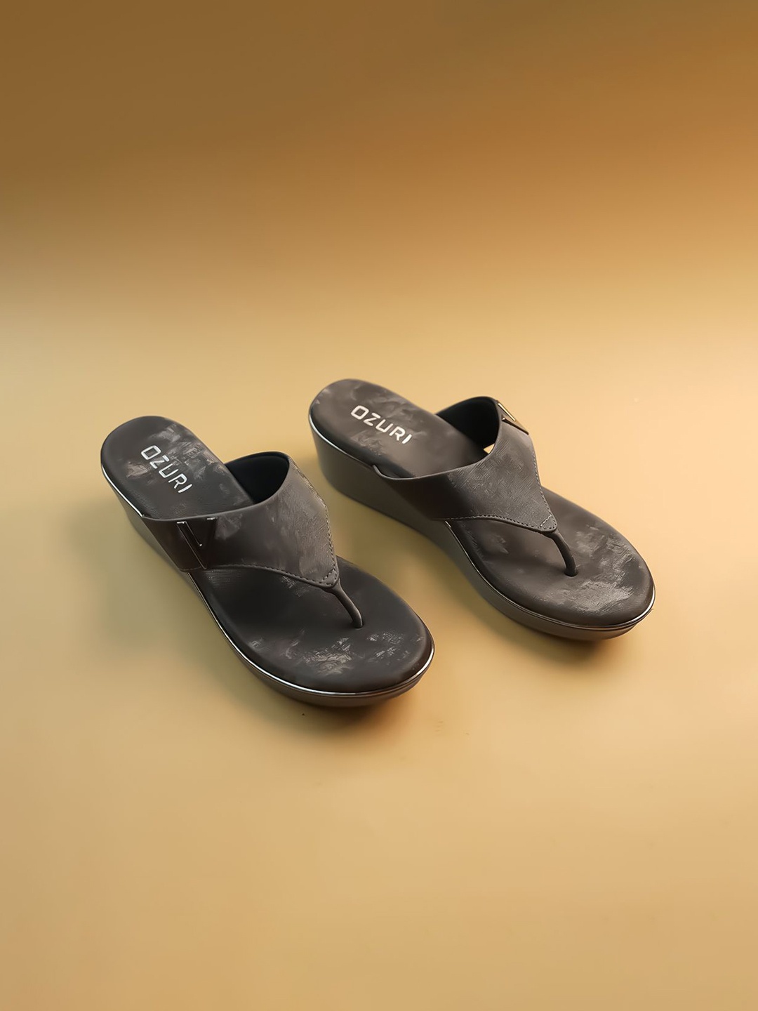 

Ozuri Party Wedge Sandals, Grey