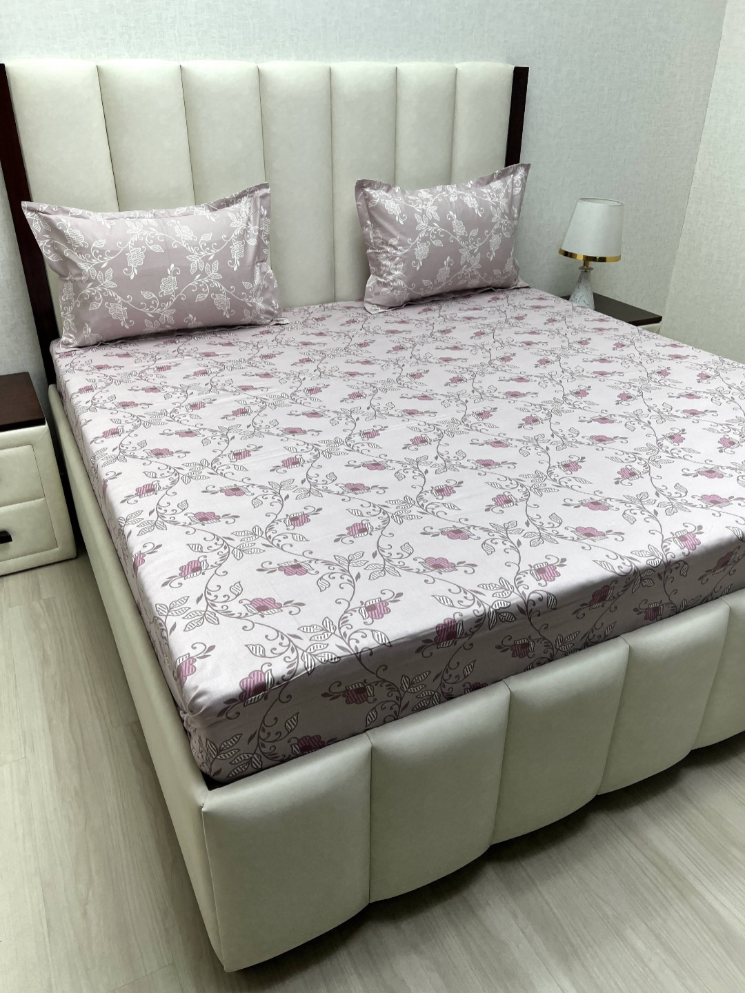 

Pure Decor Lifestyle Purple Printed Cotton 230 TC King Bedsheet Set 2.28m x 2.54m