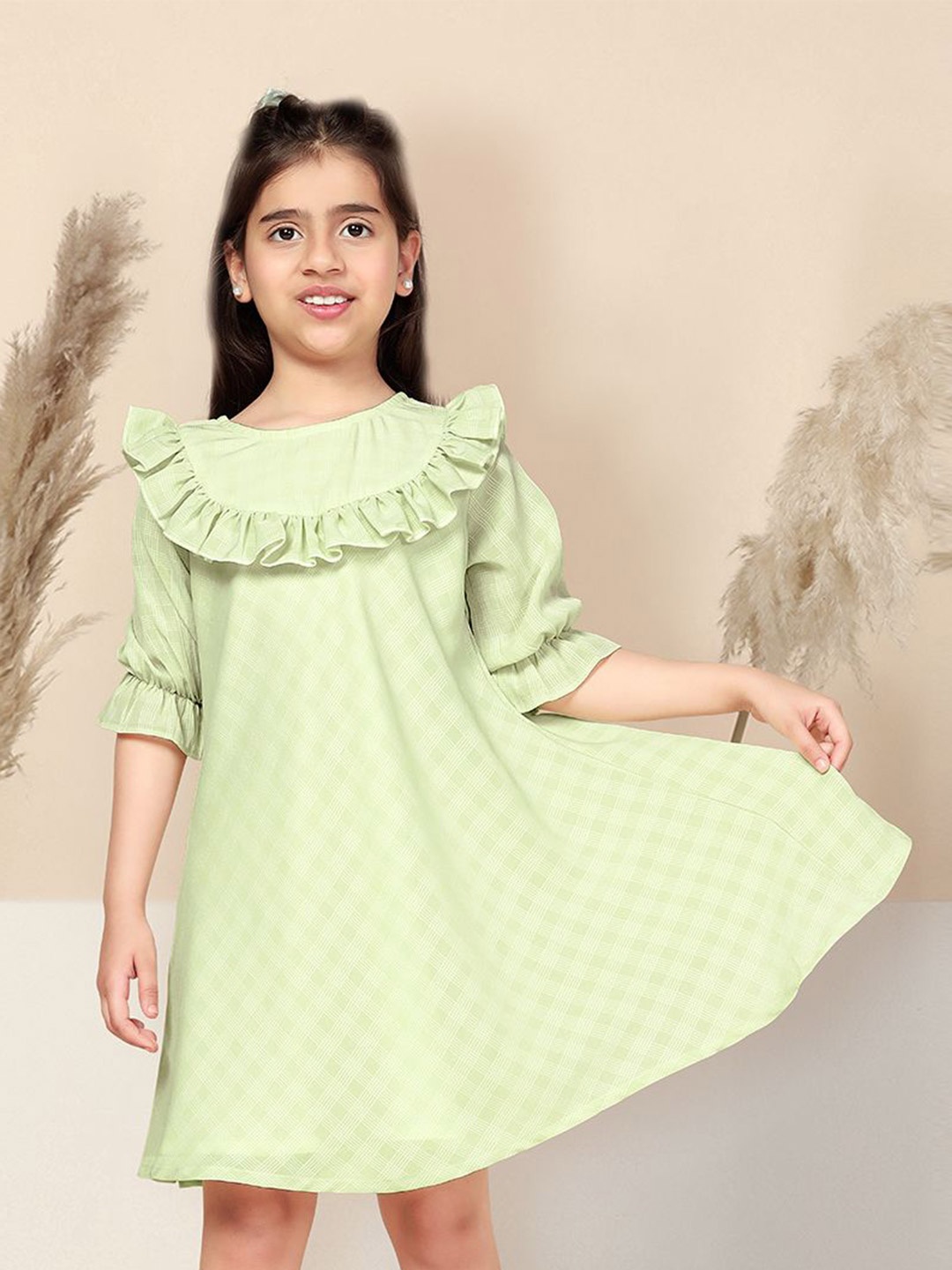 

YK Checked Puff Sleeve Crepe Drop-Waist Dress, Green