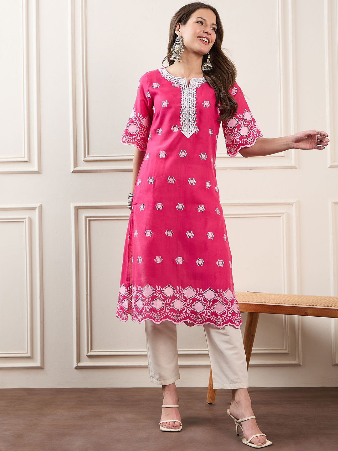 

House of Pataudi Schiffli Embroidered Notch Neck Pure Cotton Straight Kurta, Pink