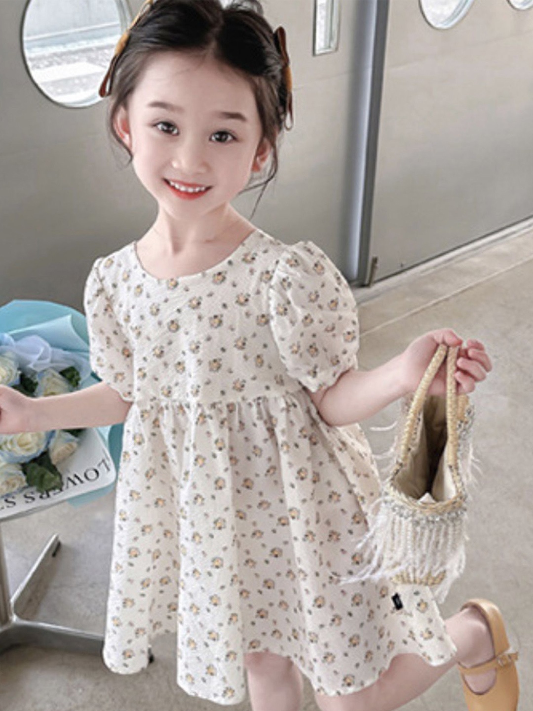 

LULU & SKY Floral Print Puff Sleeve A-Line Dress, White