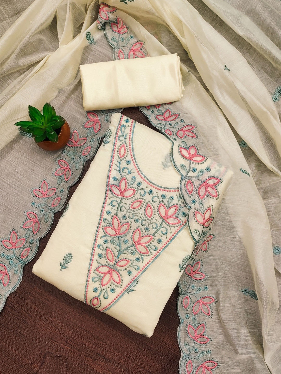 

Rangtulika Floral Embroidered Unstitched Dress Material, White