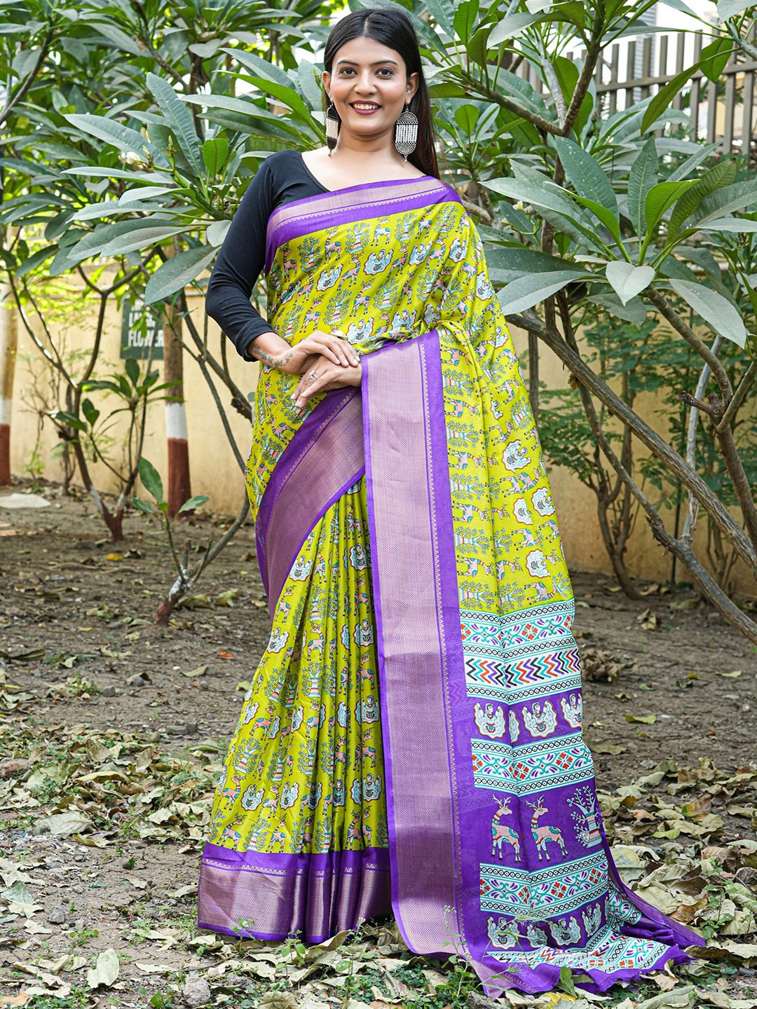 

V3 FASHION STUDIO Ethnic Motifs Zari Art Silk Saree, Yellow