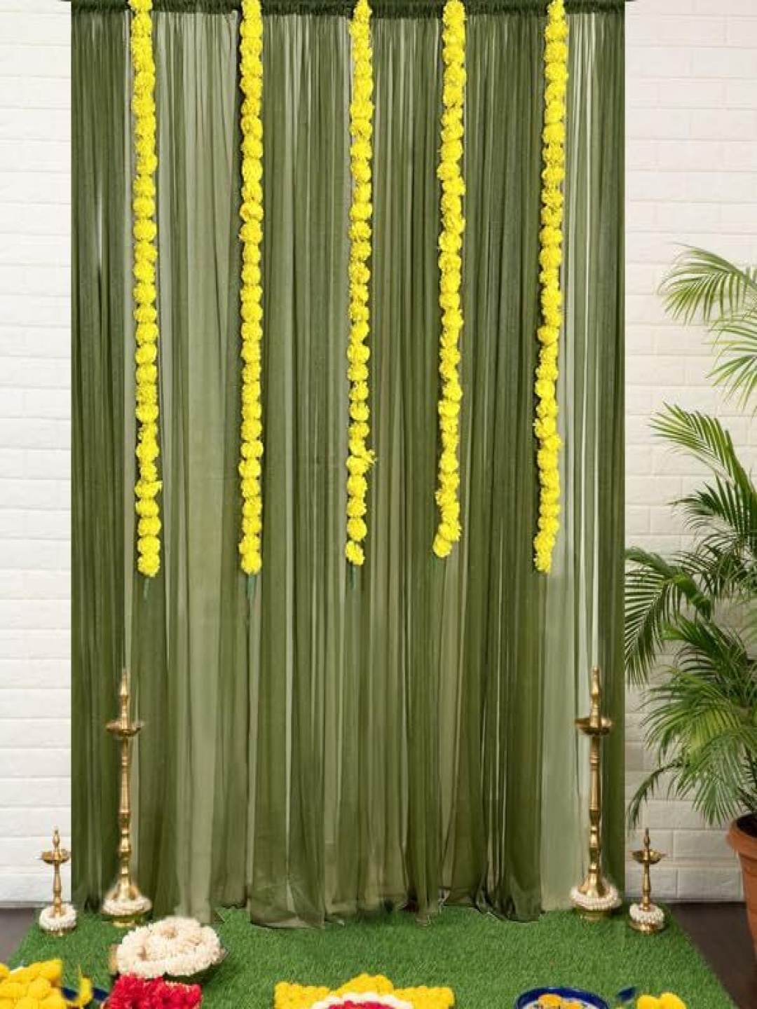 

Special You Green & Yellow 11 Pieces Textured Festive Decor