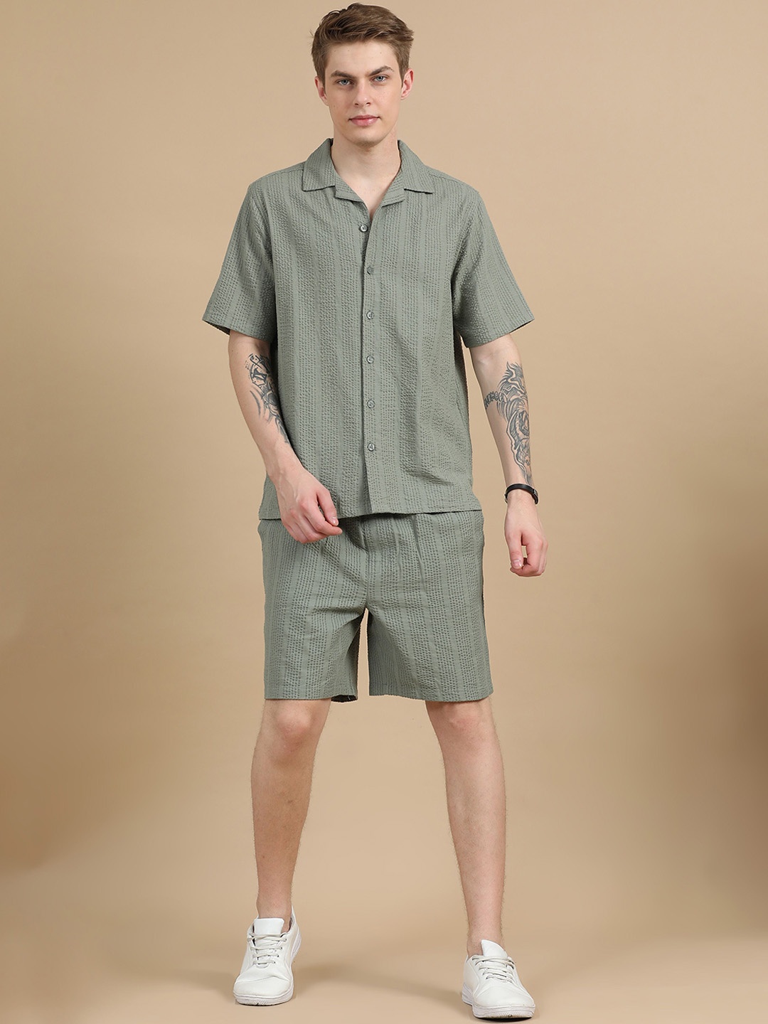 

StitchX Men Textured Cotton Seersucker Resort Shirt & Short Co Ord Set, Green