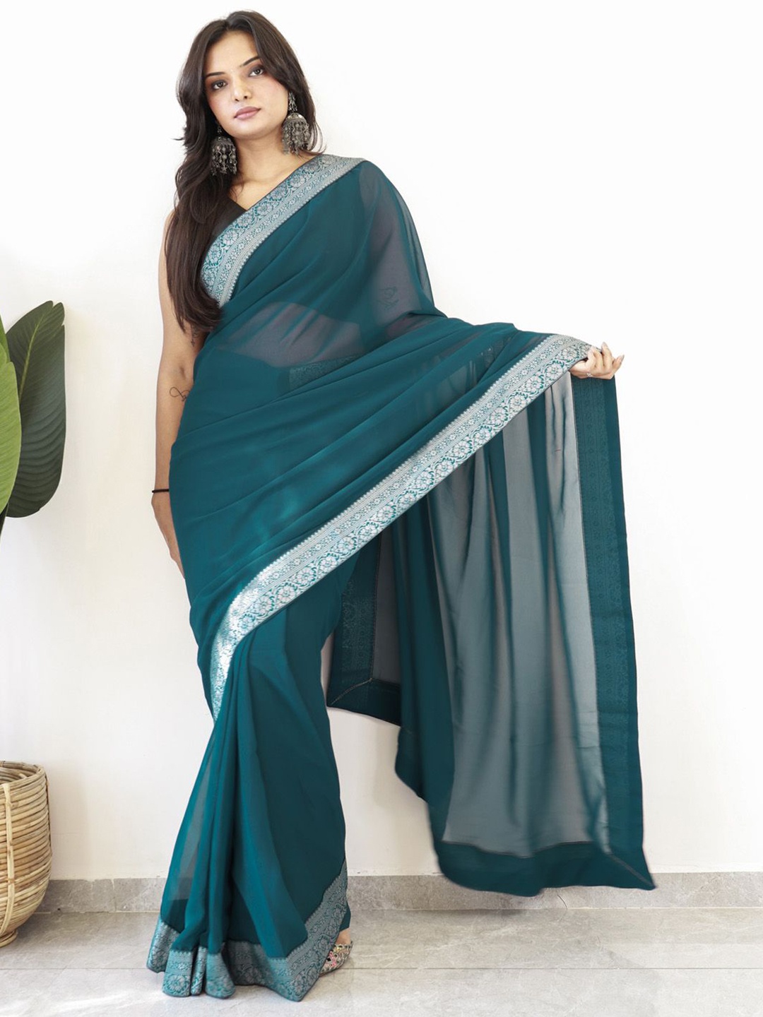 

Anouk Rustic Poly Georgette Ready to Wear Saree, Teal