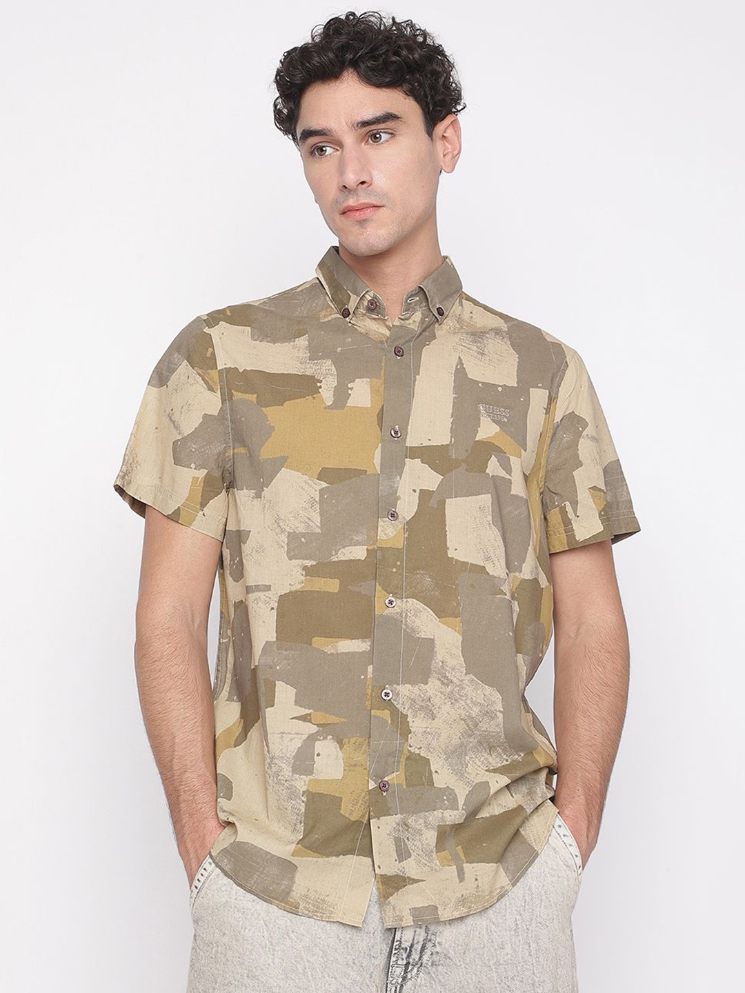 

GUESS Men Opaque Printed Casual Shirt, Multi