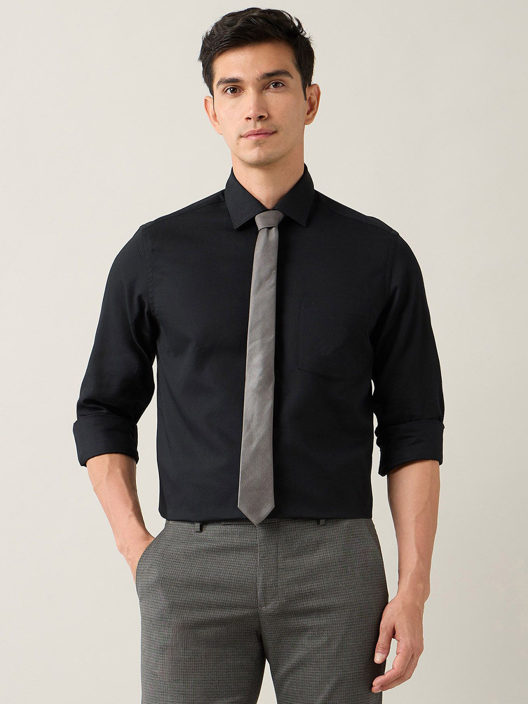 

Arrow Men Classic Opaque Formal Shirt, Black
